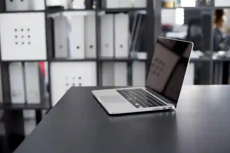 로지텍 G PRO X 2 LIGHTSPEED로 게임의 세계에 빠져보자