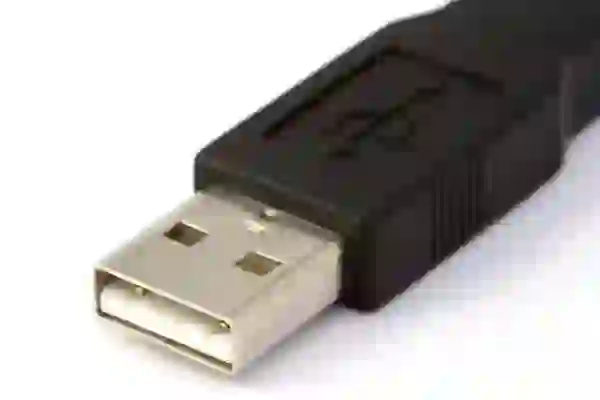 USB 뜻 썬더볼트4 3 차이 분석