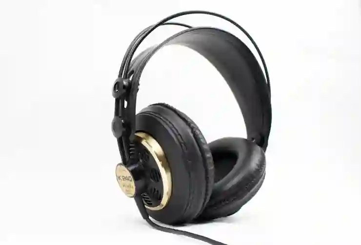 AKG N9 무선 블루투스 헤드폰으로 경험하는 완벽한 음악 세계 탐험하기