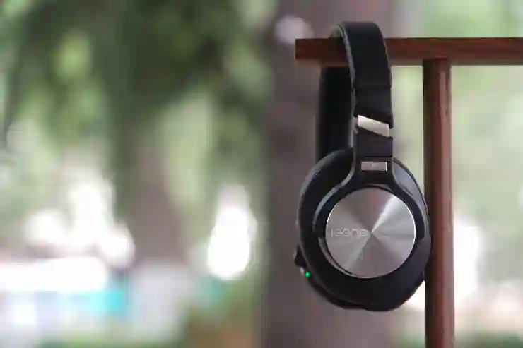 가성비 최고의 블루투스 노이즈캔슬링 헤드셋 AKG N9의 매력 탐구하기