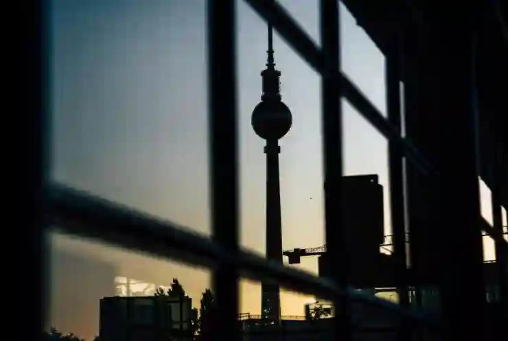 스마트 TV 추천 스탠드 안드로이드 고화질 티비